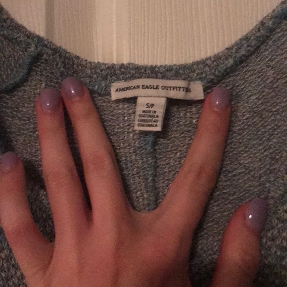 American Eagle Top - Picture 3 of 3